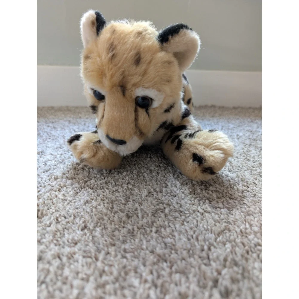 FAO Schwarz Cheetah Plush Kids 15in Tan Excellent Spotted Big Cat Stuffed Animal